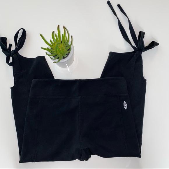 ❤️🚫SOLD🚫❤️Free People Movement Turnout Leggings - Picture 9 of 11